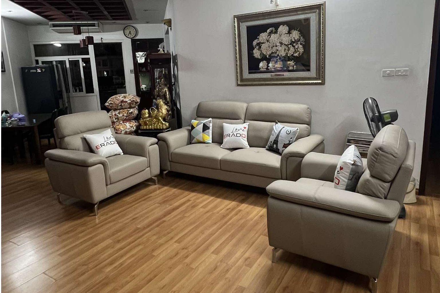 ERADO BÀN GIAO THÀNH CÔNG SOFA BỘ CHO GIA ĐÌNH CHỊ KIM Ở HOÀNG ĐẠO THUÝ