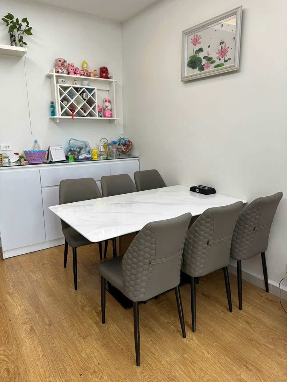 ERADO BÀN GIAO THÀNH CÔNG BỘ BÀN ĂN6 GHẾ HIỆN ĐẠI CHO GIA ĐÌNH CHỊ TƯ Ở GAMUDA