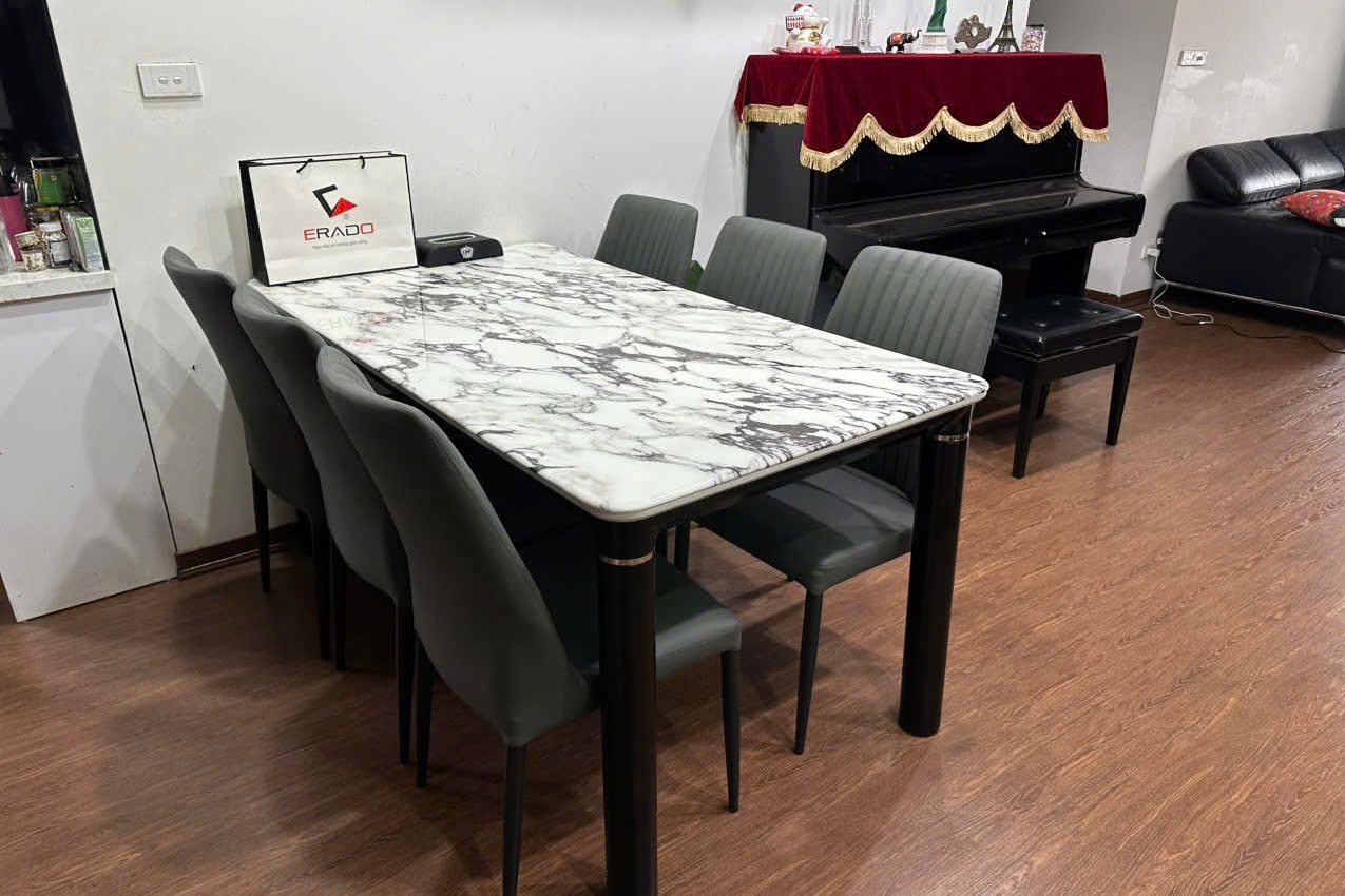 ERADO BÀN GIAO THÀNH CÔNG BỘ BÀN ĂN 6 GHẾ HIỆN ĐẠI CHO GIA ĐÌNH ANH QUANG Ở LÊ VĂN LƯƠNG