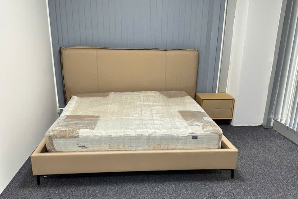 ERADO BÀN GIAO COMBO 2 GIƯỜNG NGỦ DA CHO CĂN HỘ GIA ĐÌNH CHỊ KIM ANH Ở HOÀN KIẾM