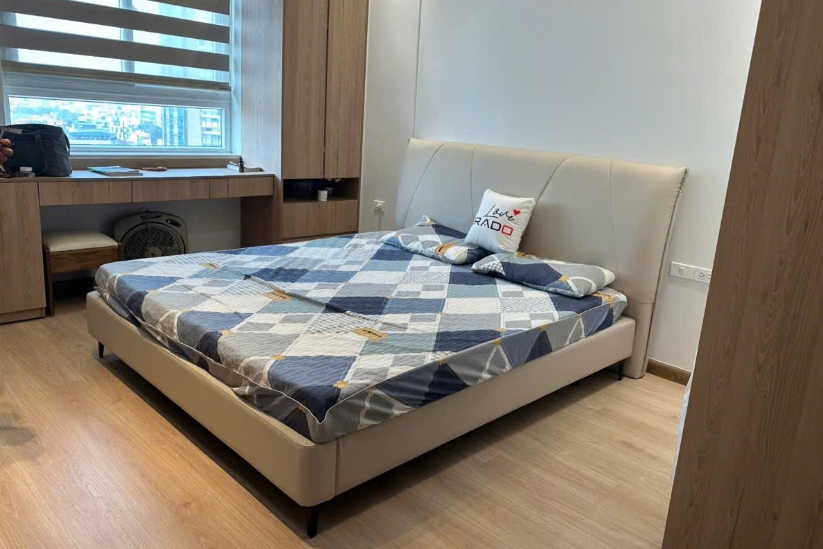 ERADO BÀN GIAO THÀNH CÔNG GIƯỜNG DA HẠNG SANG CHO GIA ĐÌNH CHỊ PHƯƠNG Ở NGUYỄN THỊ ĐỊNH