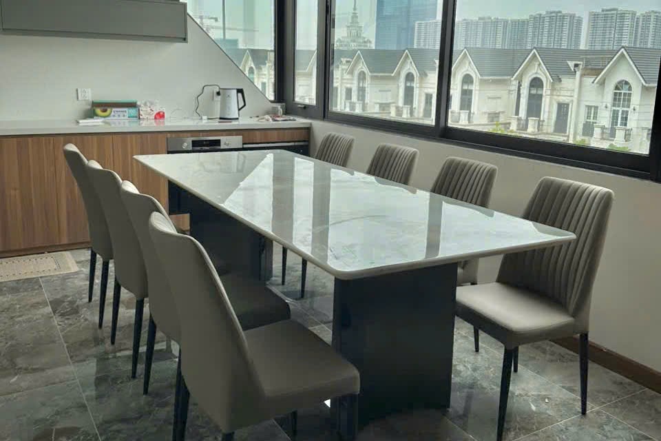 ERADO BÀN GIAO THÀNH CÔNG COMBO NỘI THẤT HIỆN ĐẠI CHO GIA ĐÌNH CÔ NỤ Ở OCEAN PARK