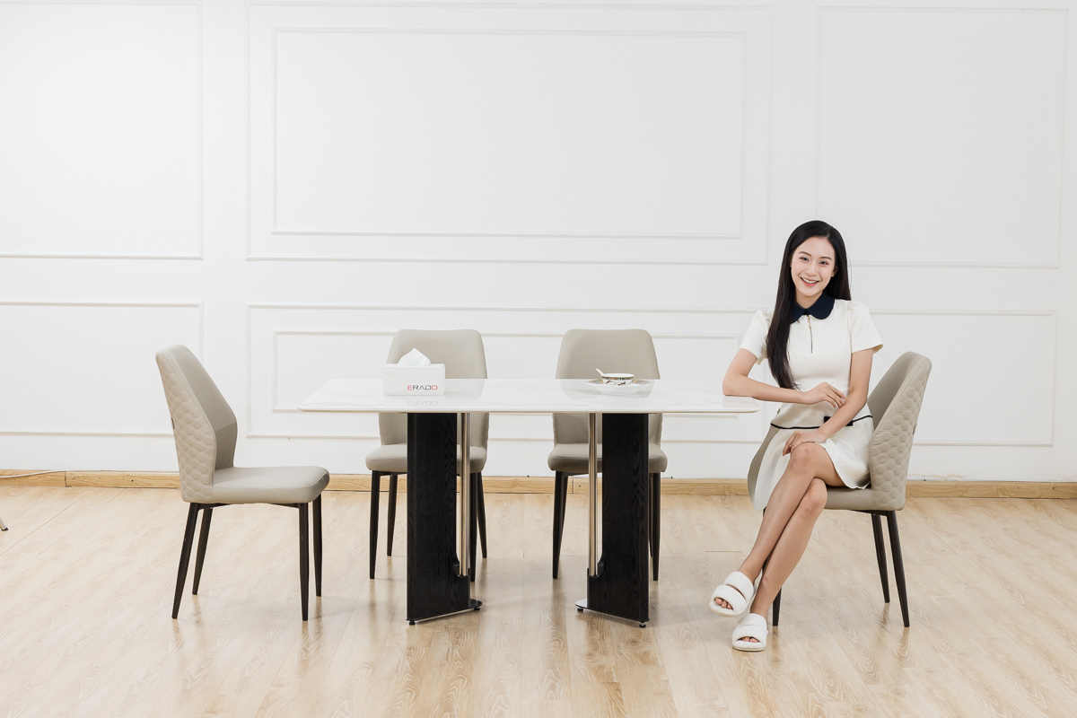 Bàn ăn mã D2389 - Vẻ đẹp quý phái