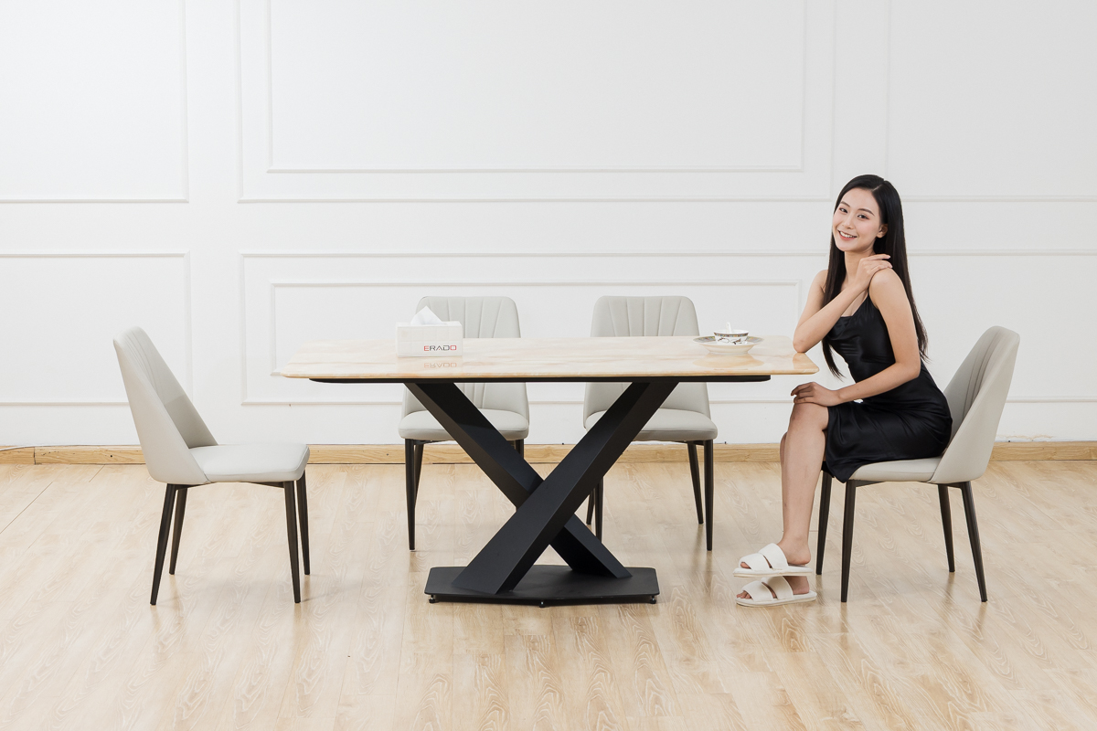 Bàn ăn mã GA915 - Tối ưu diện tích