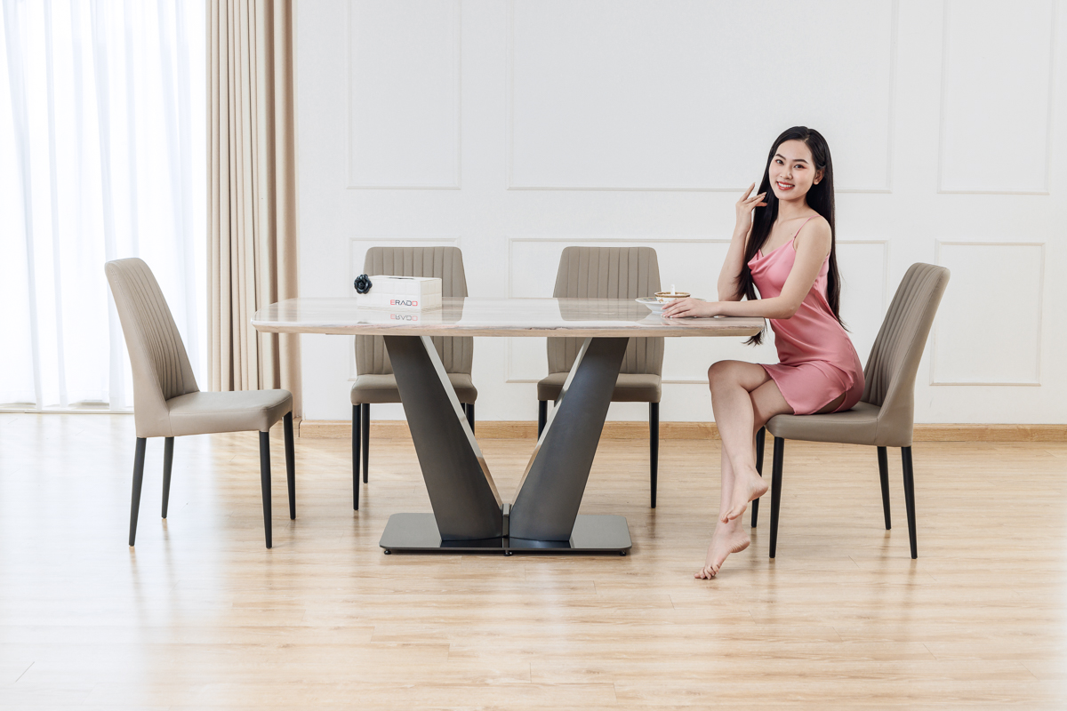 Bàn ghế ăn nhập khẩu mã 1730