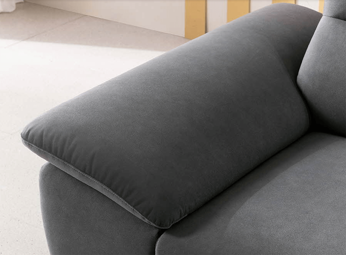 Sofa vải mã 99