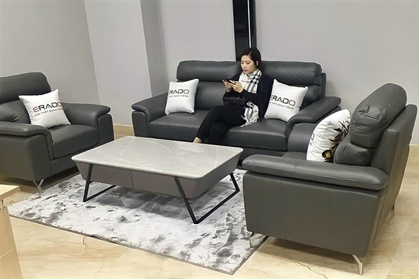 Lý do anh Minh ở Thanh Xuân chọn sofa văng bộ cho phòng khách nhà mình