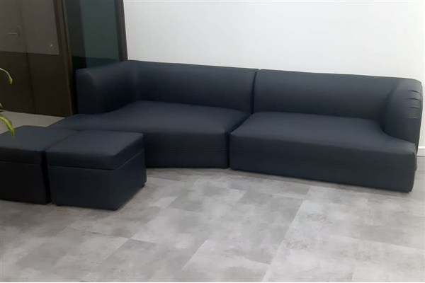 Choáng ngợp trước vẻ đẹp sang trọng của phòng khách nhà anh Tuấn khi sở hữu sofa da hạng sang ERADO