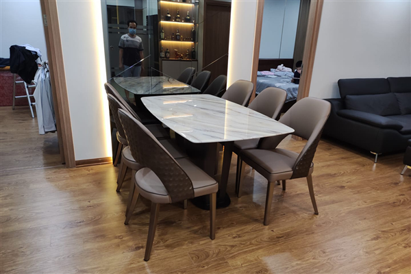 Hoàn thiện phòng ăn hiện đại cho gia đình chị Nguyệt ở The Park Home với bàn ăn mặt đá marble