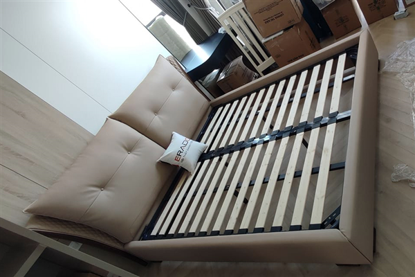 Tuyệt tác giường ngủ da phối gỗ ERADO - Khi thiết kế chạm đến cốt lõi cảm xúc