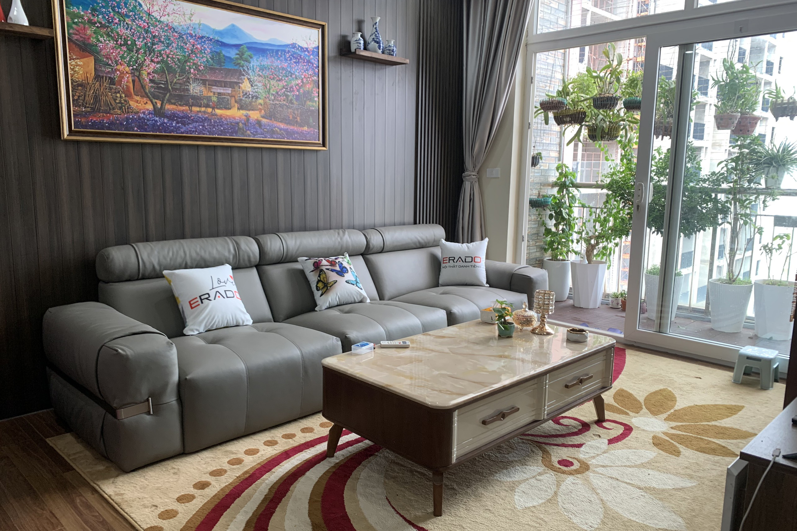 ERADO BÀN GIAO THÀNH CÔNG BỘ SOFA DA THẬT CHO GIA ĐÌNH CHỊ BÌNH Ở HÀ ĐÔNG